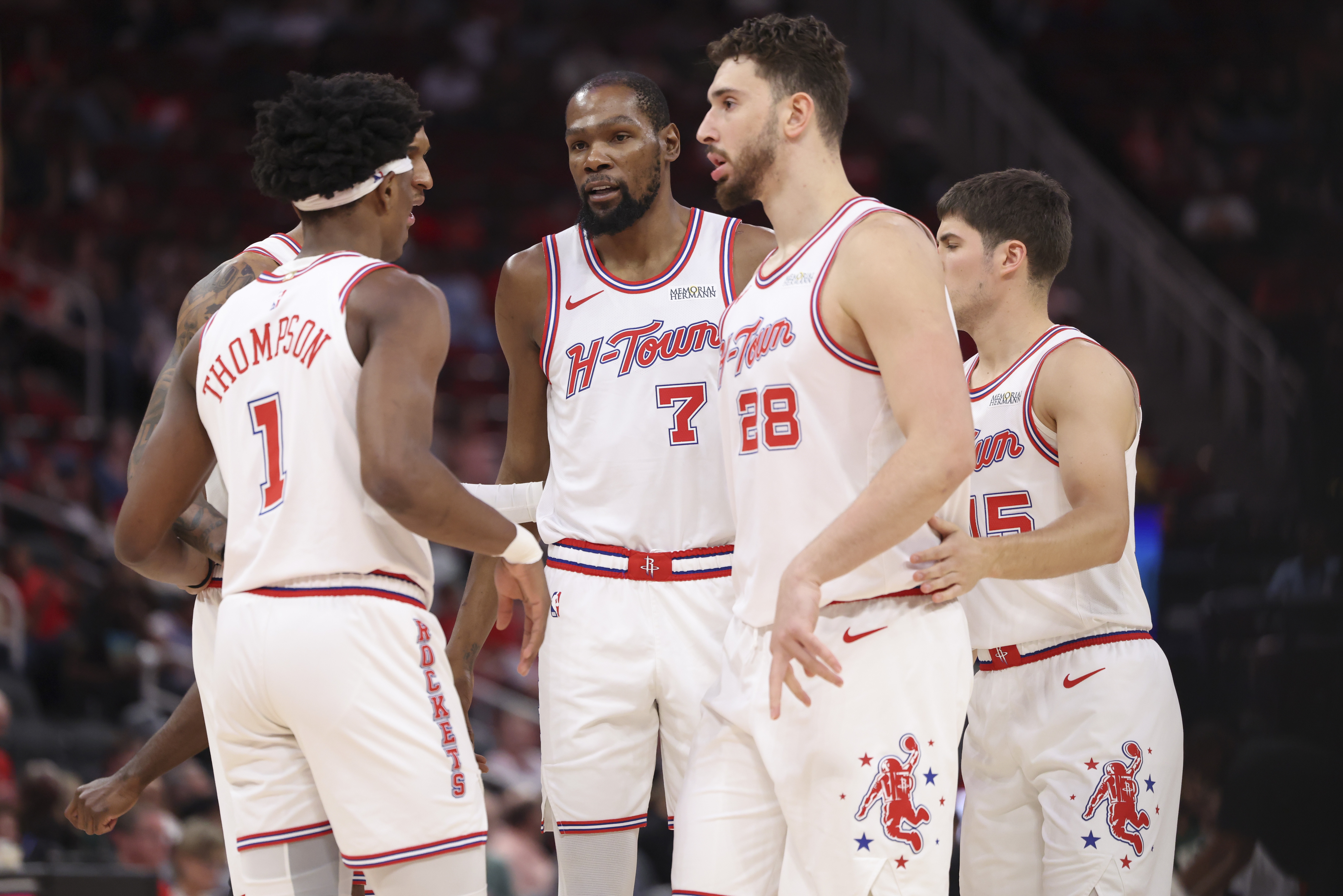 开云百家乐-小贾巴里：我们一开场就落后时没有慌乱 这是非常大的进步